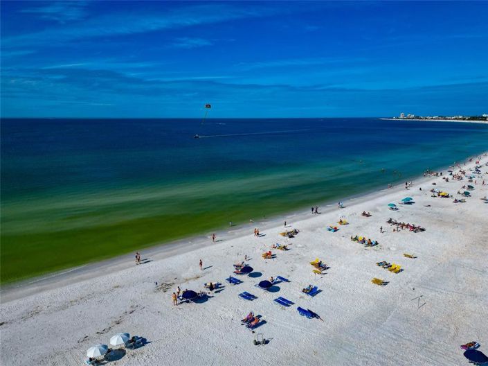 Image No.70-3 Bed Property for sale