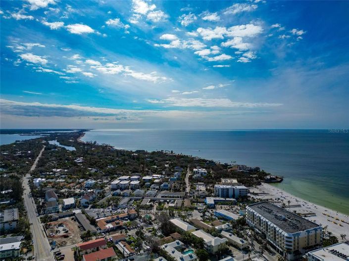 Image No.73-3 Bed Property for sale