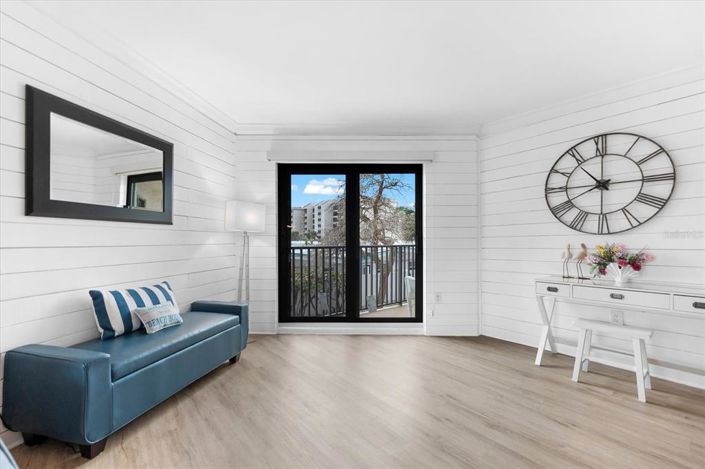 Image No.35-2 Bed Property for sale