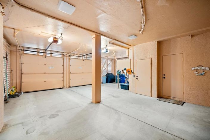 Image No.55-3 Bed Property for sale