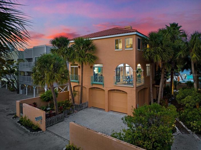 Image No.58-3 Bed Property for sale