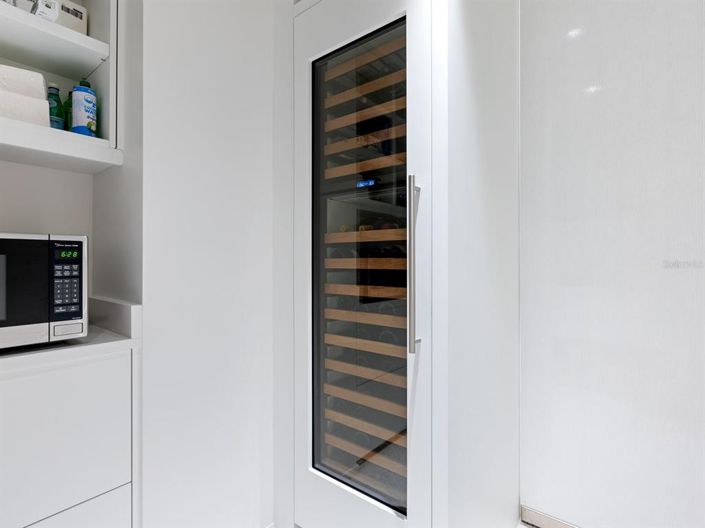 Image No.19-4 Bed Property for sale