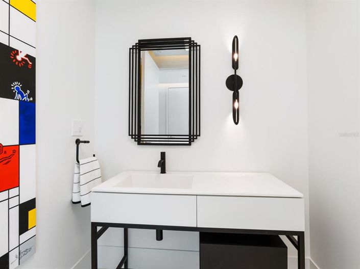 Image No.36-4 Bed Property for sale