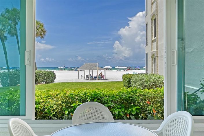 Image No.9-2 Bed Property for sale