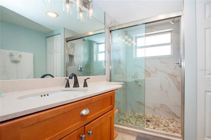 Image No.36-2 Bed Property for sale