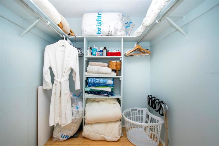 Image No.39-2 Bed Property for sale