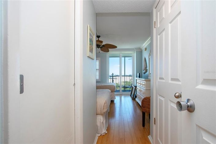 Image No.40-2 Bed Property for sale