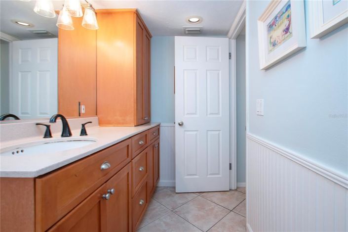 Image No.47-2 Bed Property for sale