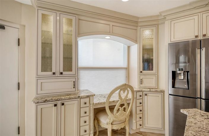 Image No.19-2 Bed Property for sale