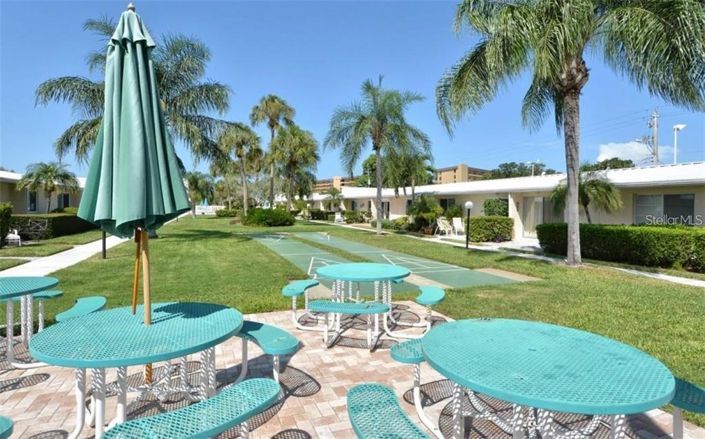 Image No.22-Propriété de 2 chambres à vendre à Sarasota