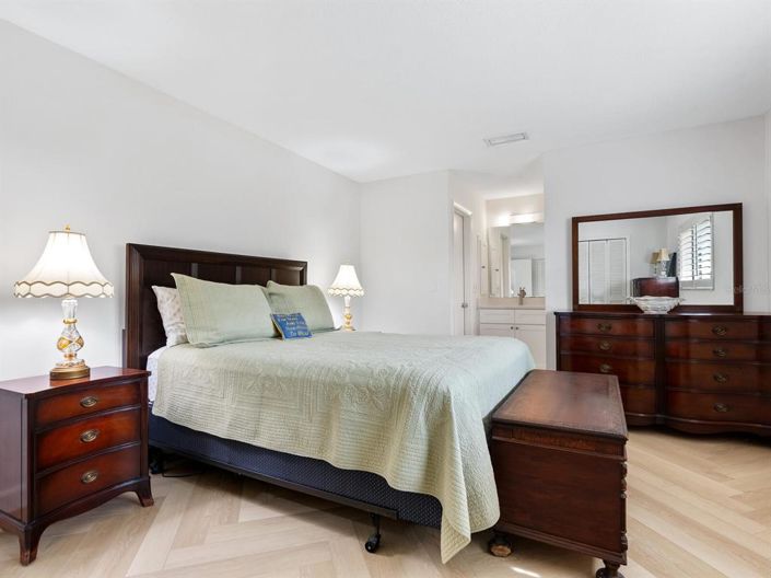 Image No.21-4 Bed Property for sale