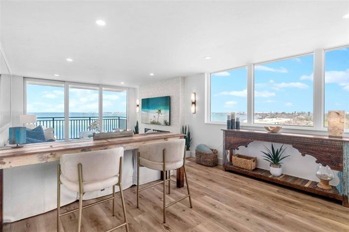 Image No.12-3 Bed Property for sale