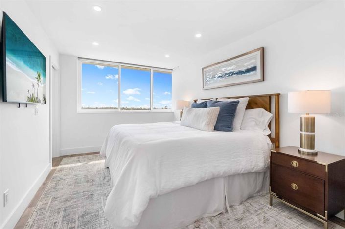 Image No.32-3 Bed Property for sale