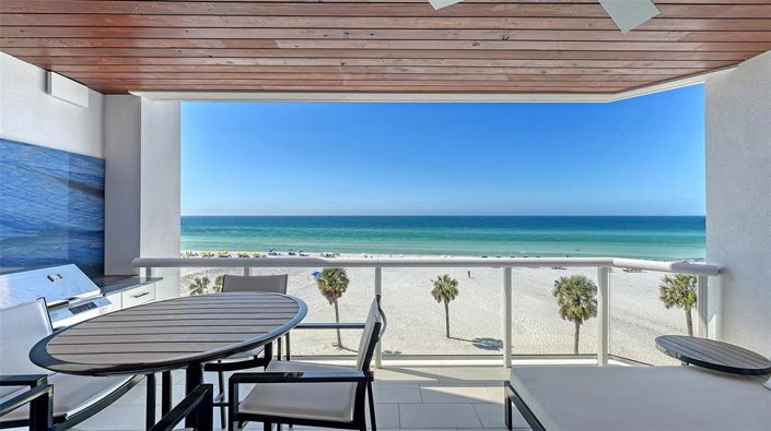 Image No.17-4 Bed Property for sale