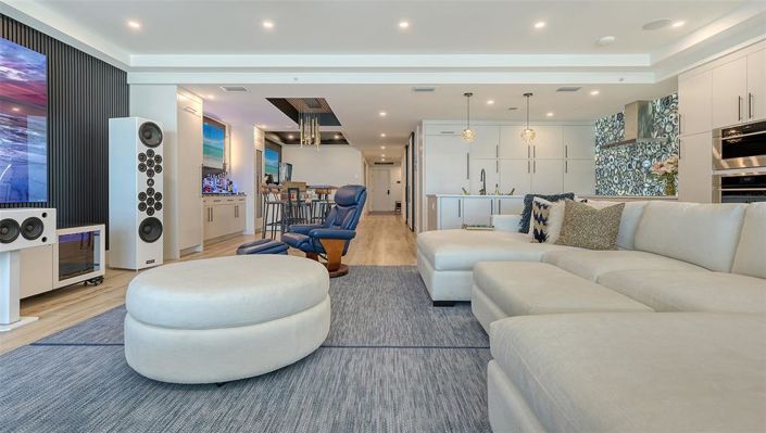 Image No.31-4 Bed Property for sale