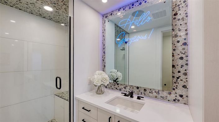 Image No.41-4 Bed Property for sale