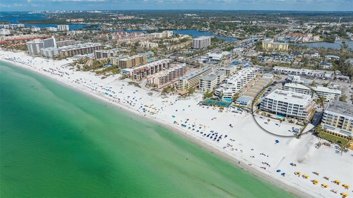 Image No.65-4 Bed Property for sale