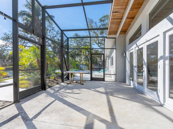 Image No.20-3 Bed Property for sale