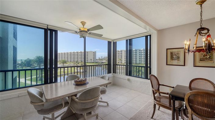 Image No.24-Propriété de 2 chambres à vendre à Sarasota