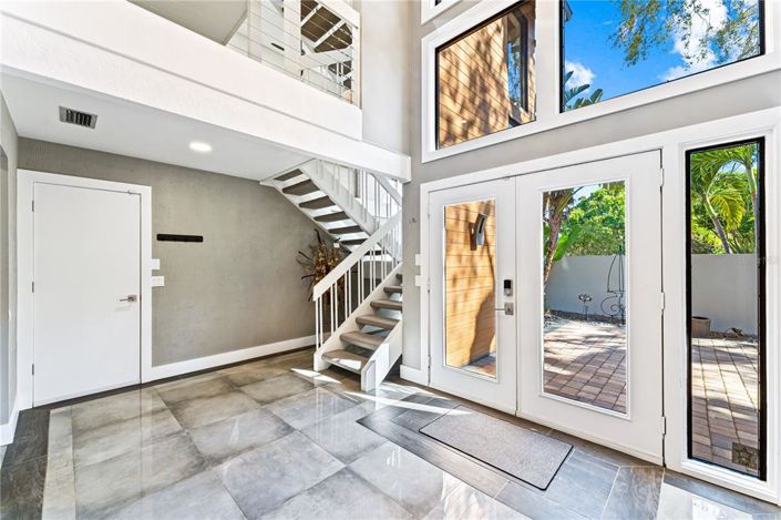 Image No.4-4 Bed Property for sale