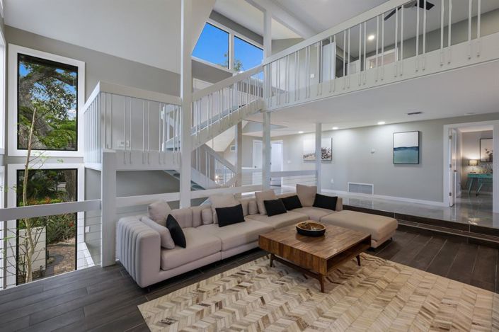 Image No.9-4 Bed Property for sale