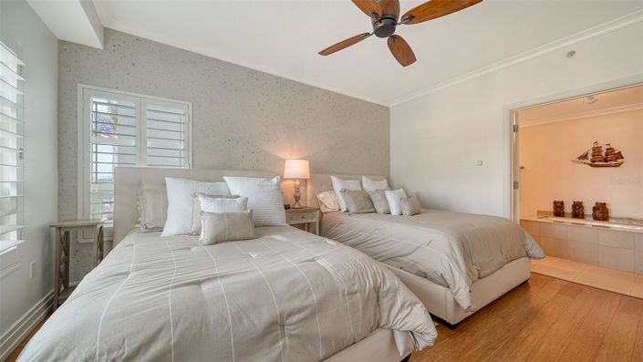 Image No.19-2 Bed Property for sale