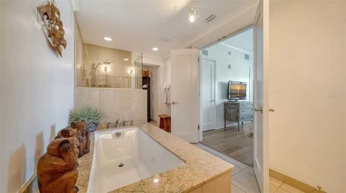 Image No.23-2 Bed Property for sale