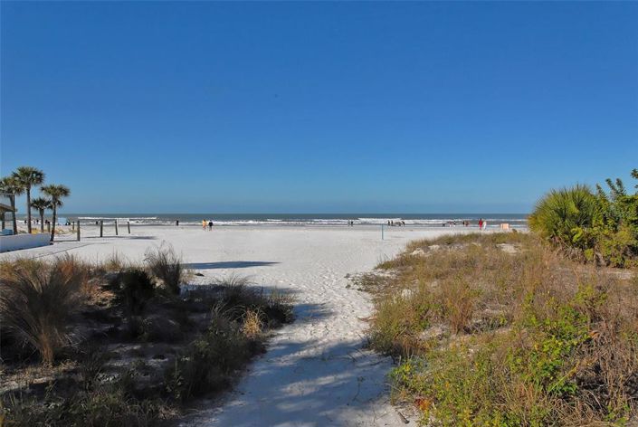 Image No.35-2 Bed Property for sale