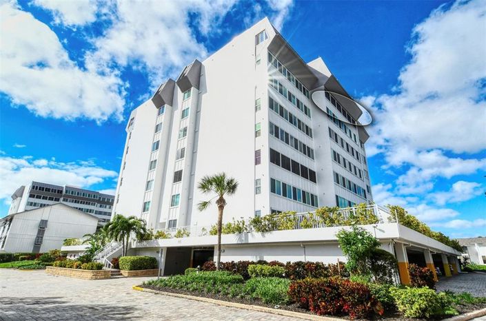 Image No.1-Propriété de 2 chambres à vendre à Sarasota