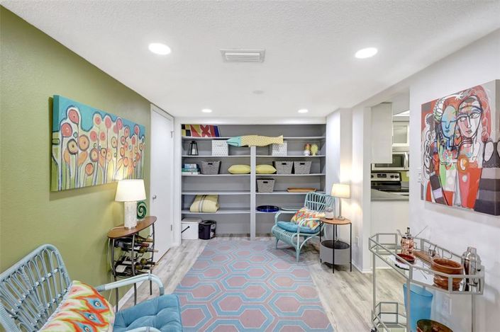 Image No.13-3 Bed Property for sale