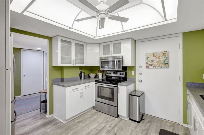 Image No.14-3 Bed Property for sale