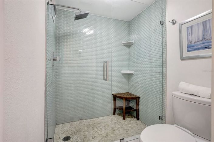 Image No.21-3 Bed Property for sale