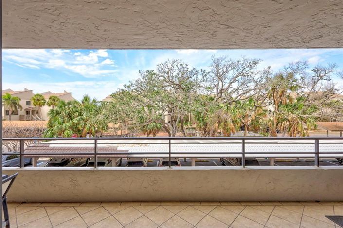 Image No.30-3 Bed Property for sale