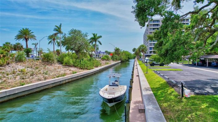 Image No.37-3 Bed Property for sale