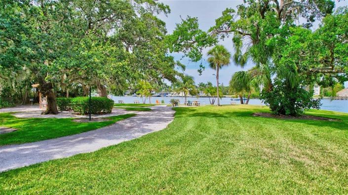 Image No.50-3 Bed Property for sale