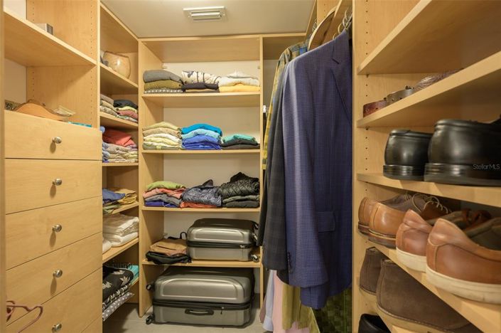 Image No.21-Propriété de 2 chambres à vendre à Sarasota