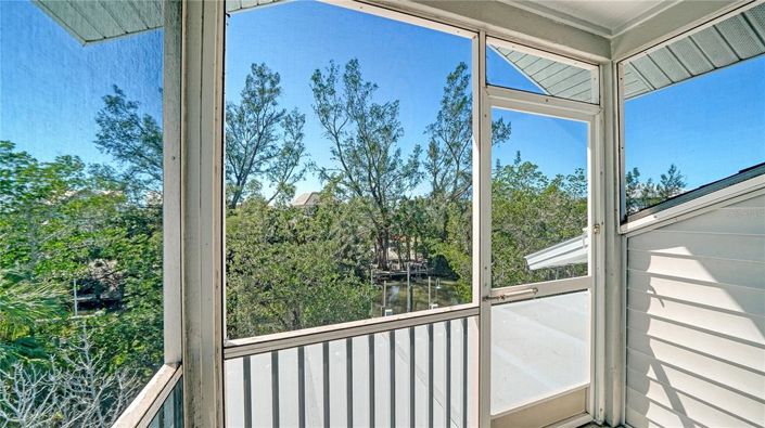 Image No.19-3 Bed Property for sale