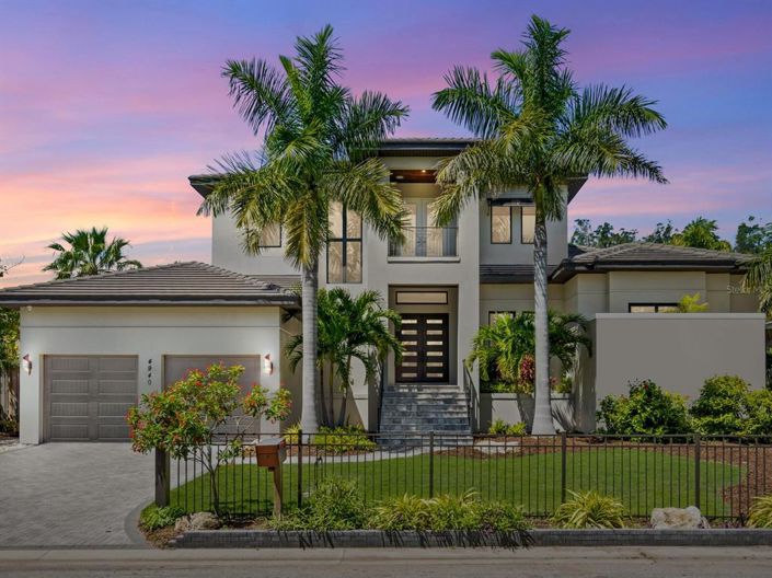 Image No.1-Propriété de 4 chambres à vendre à Sarasota