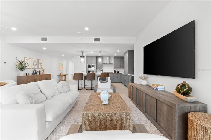 Image No.20-2 Bed Property for sale