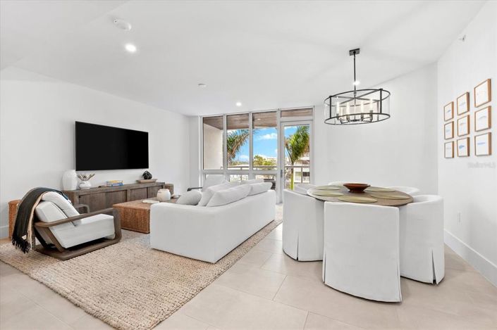 Image No.22-2 Bed Property for sale