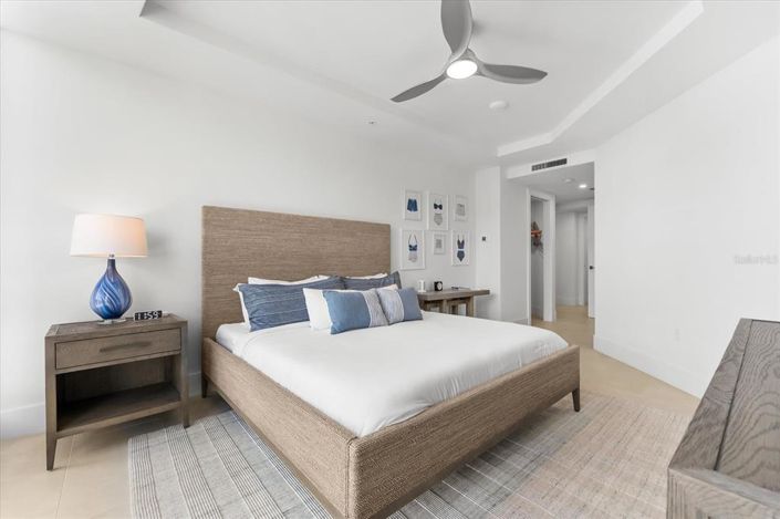 Image No.28-2 Bed Property for sale