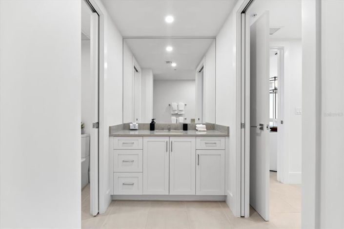 Image No.33-2 Bed Property for sale