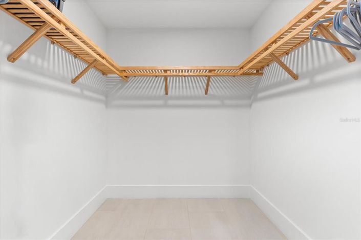 Image No.39-2 Bed Property for sale