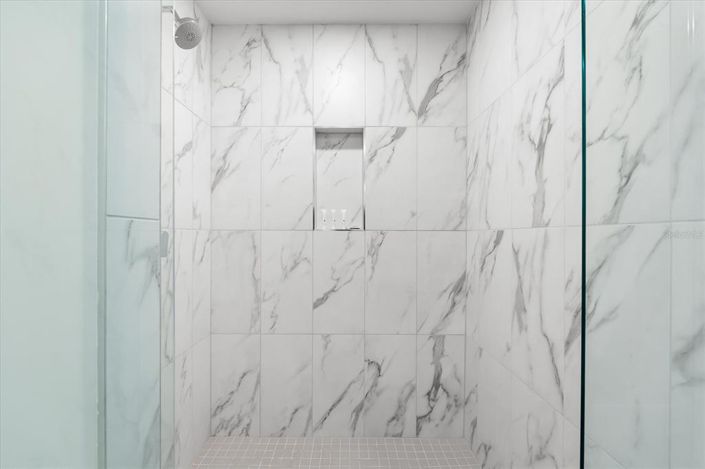 Image No.45-2 Bed Property for sale