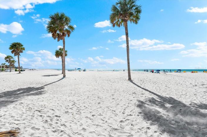 Image No.50-2 Bed Property for sale