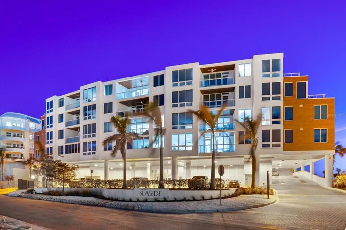 Image No.67-2 Bed Property for sale