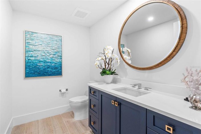 Image No.56-3 Bed Property for sale