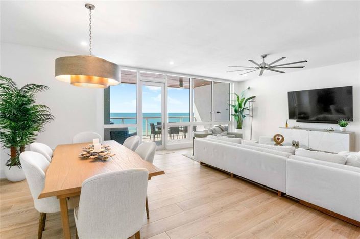 Image No.7-3 Bed Property for sale