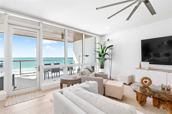 Image No.9-3 Bed Property for sale