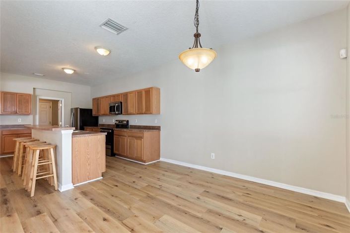 Image No.18-5 Bed Property for sale